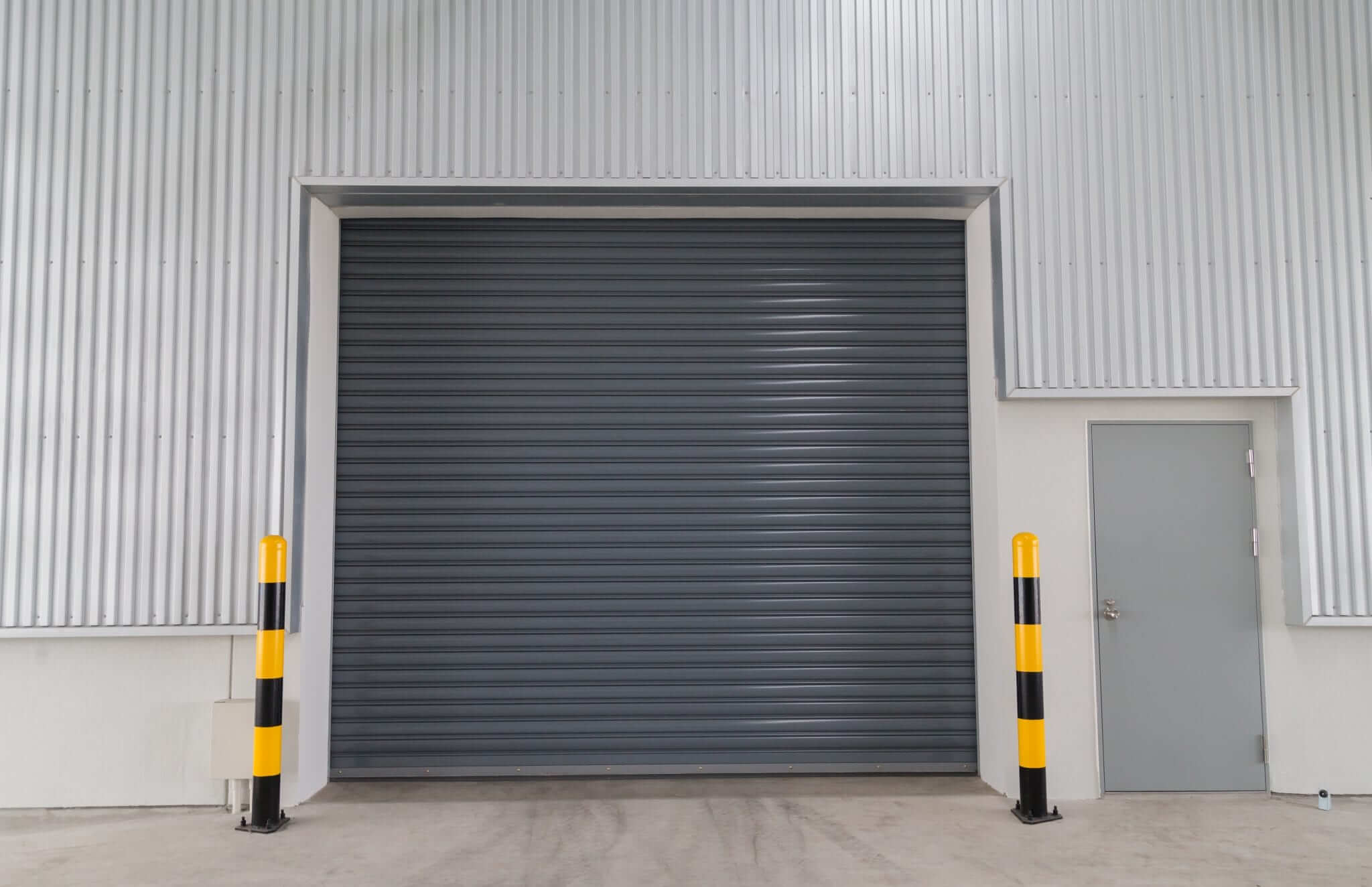 Warehouses: Choosing The Right Doors