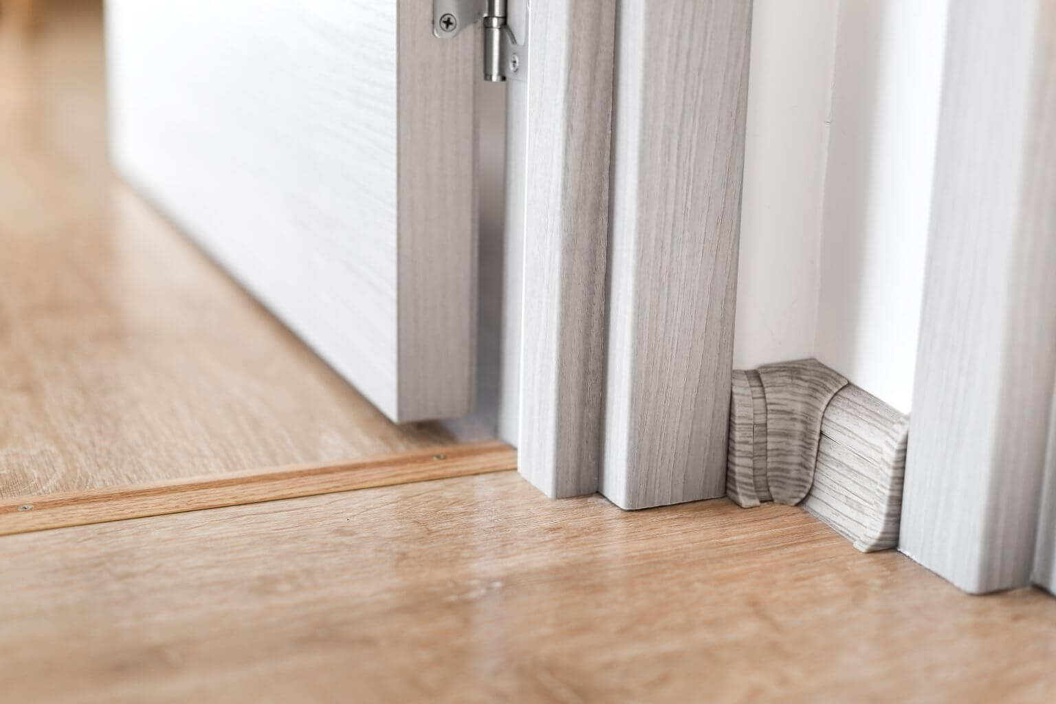 Door Stops vs. Door Jambs: What's The Difference? | CDF Distributors